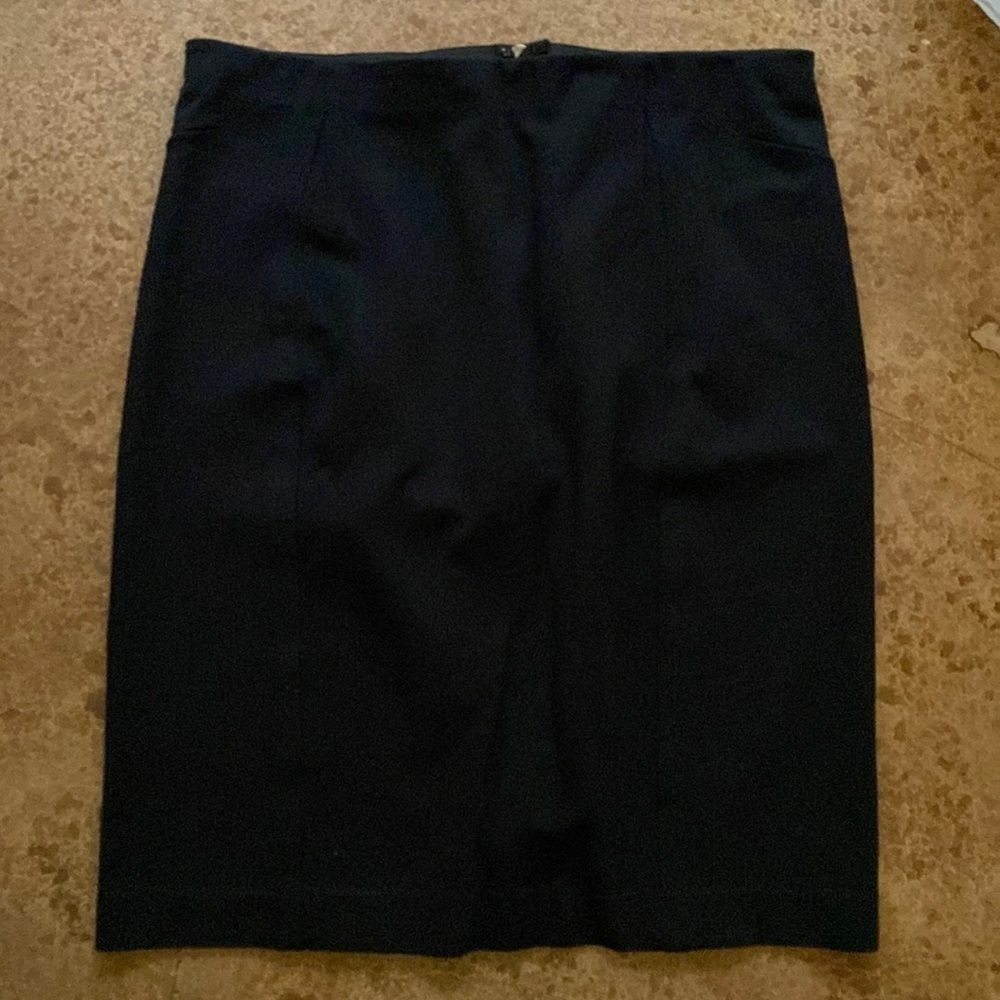 ANN Taylor‎ black stretch back zip pencil skirt
